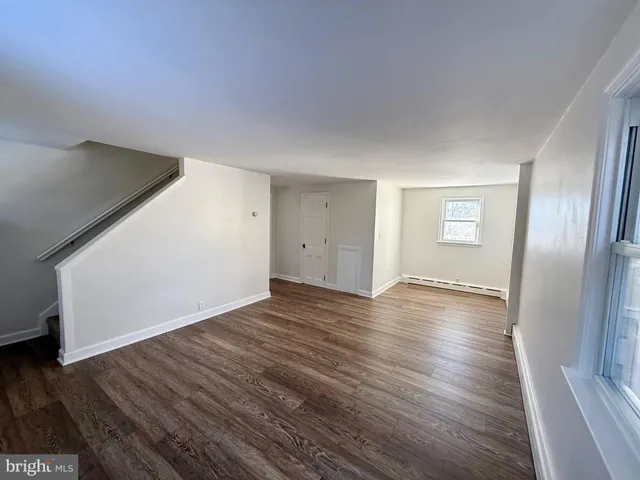 $2,300 | 726 Hilltown Pike, Hatfield, PA 19440