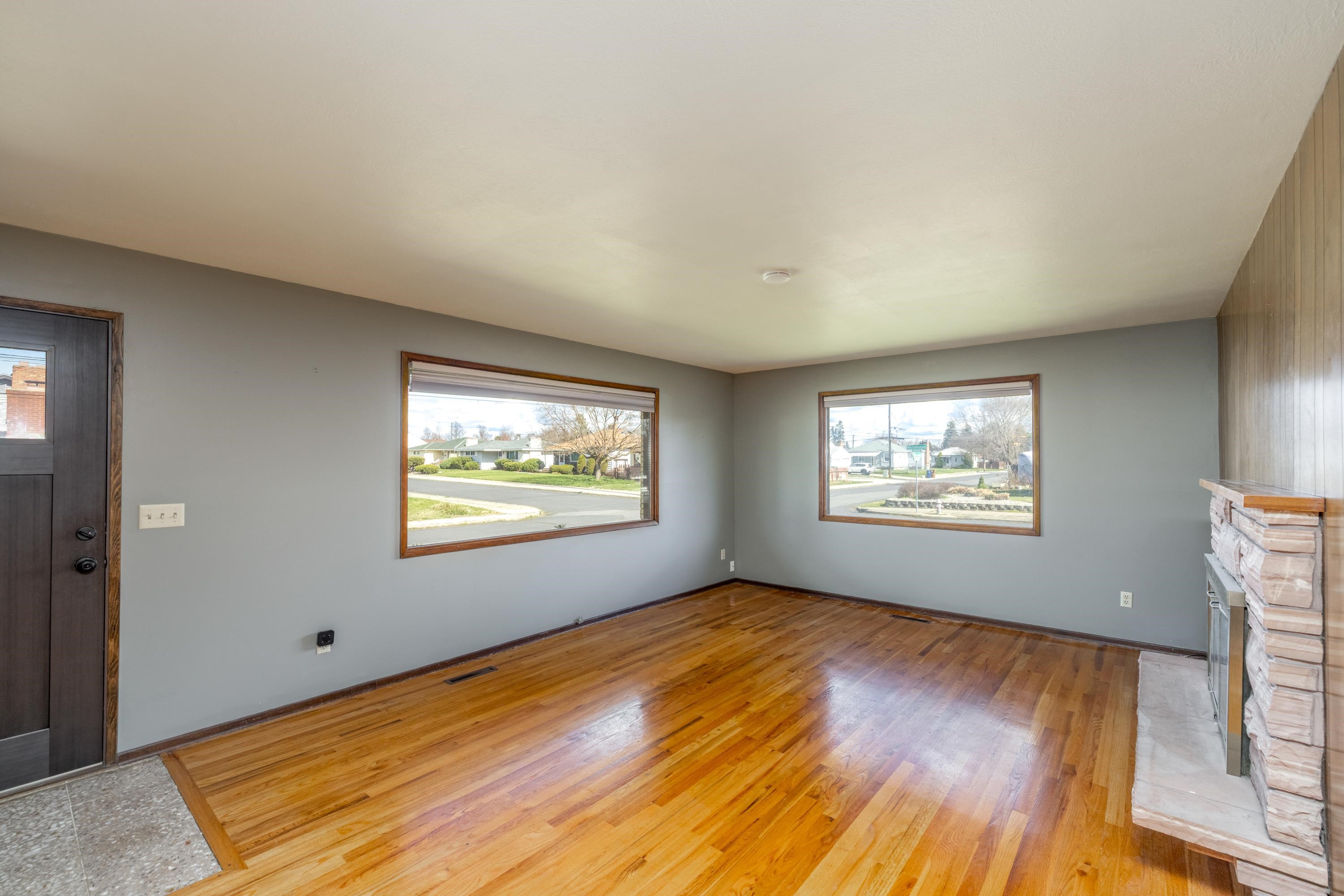 337 West Wabash Avenue Spokane, WA 99205 - Photo 8 of 24