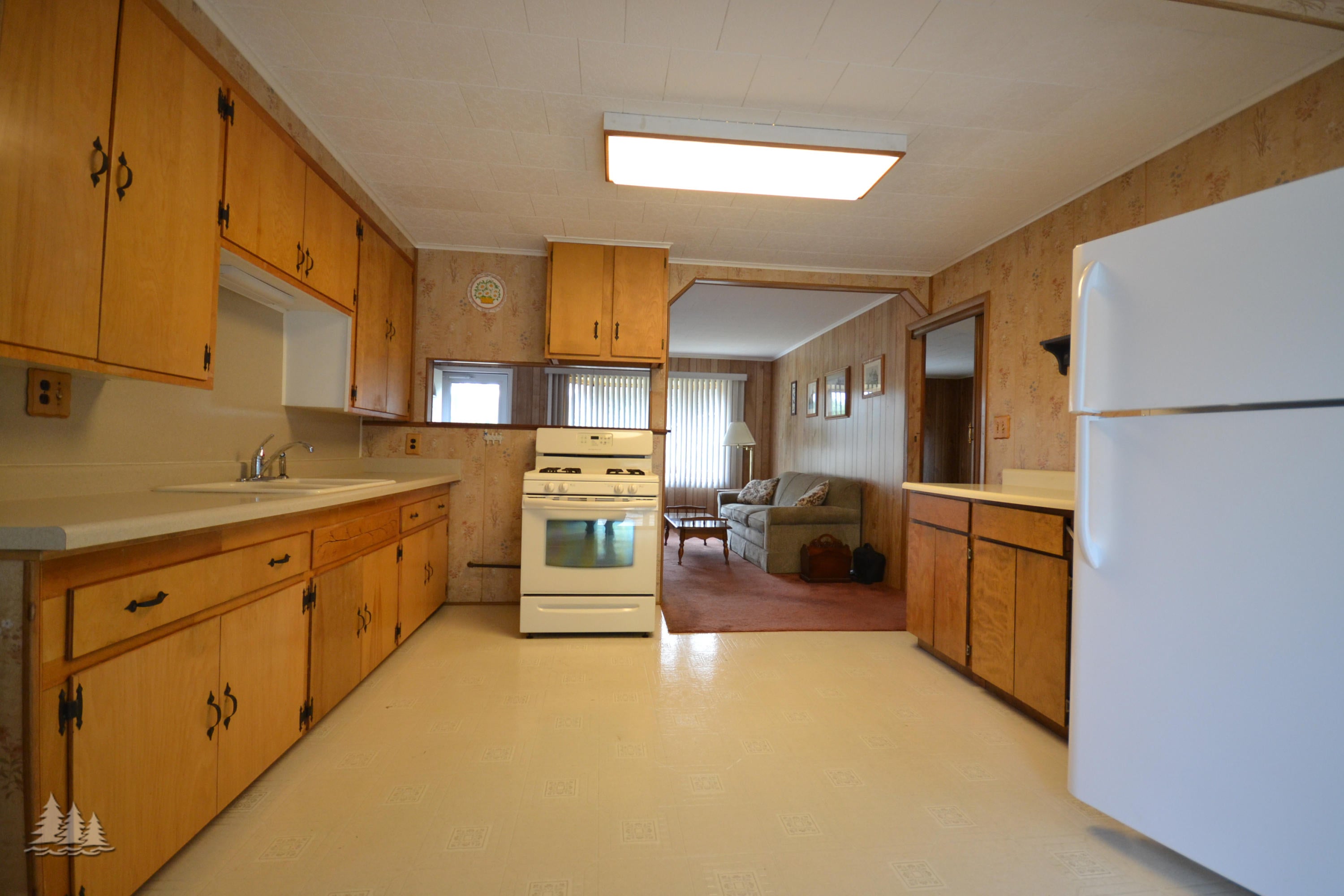 4524 Snyder Road Lewiston, MI 49756 - Photo 14 of 29 Gallery Image 14