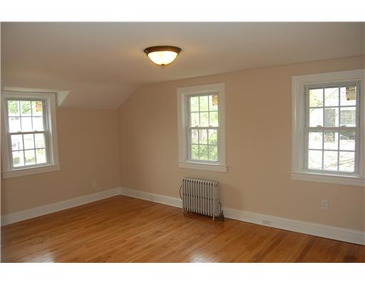 65 Delwood Road Warwick, RI 02889 - Photo 7 of 9 Bedroom.