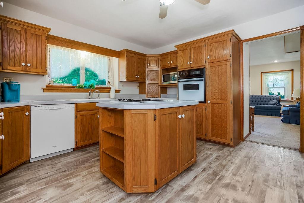 16321 Hildebrandt Road Leavenworth, KS 66048 - Photo 9 of 42