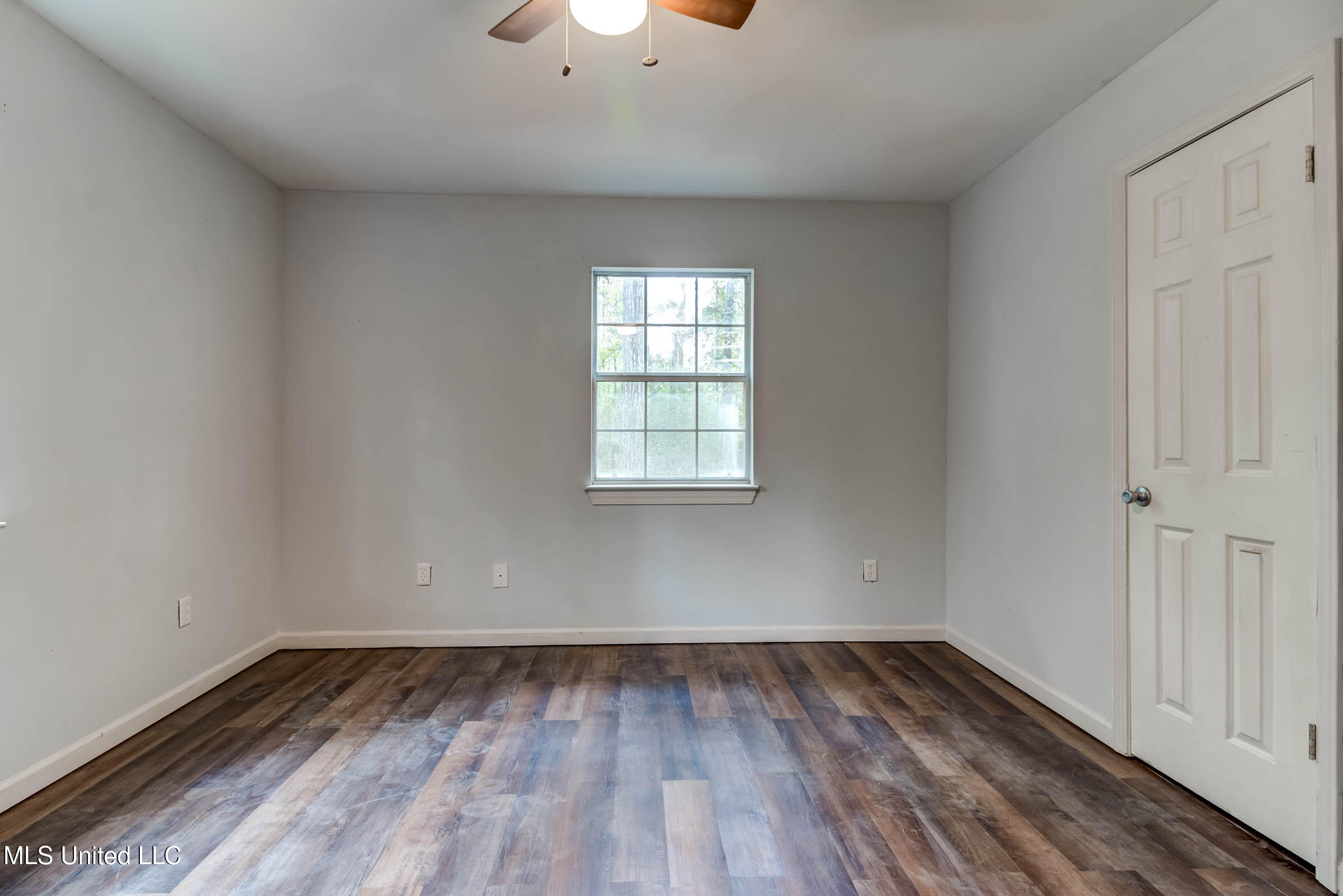 163B Burnis Havard Road, Unit B Perkinston, MS 39573 - Photo 24 of 59 163B Burnis Havard (36)
