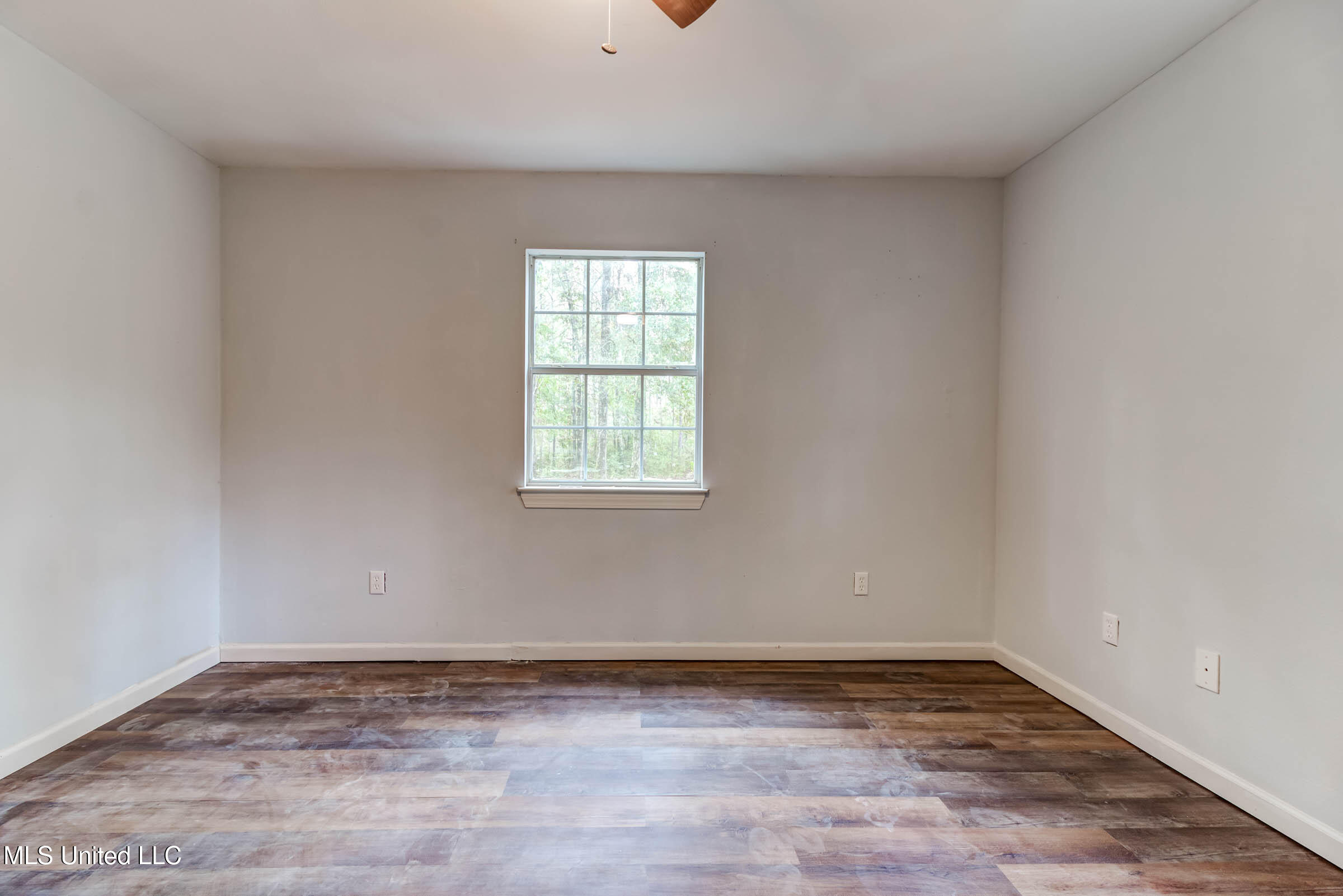 163B Burnis Havard Road, Unit B Perkinston, MS 39573 - Photo 25 of 59 163B Burnis Havard (37)