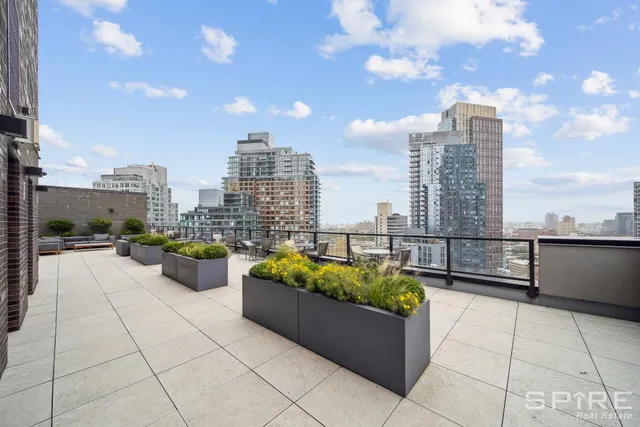 $999,000 | 10 Nevins Street, Unit 12A | Downtown Brooklyn