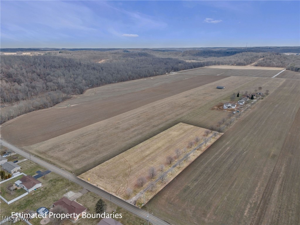 8038 Avalon Road Northwest Malvern, OH 44644 - Photo 1 of 11
