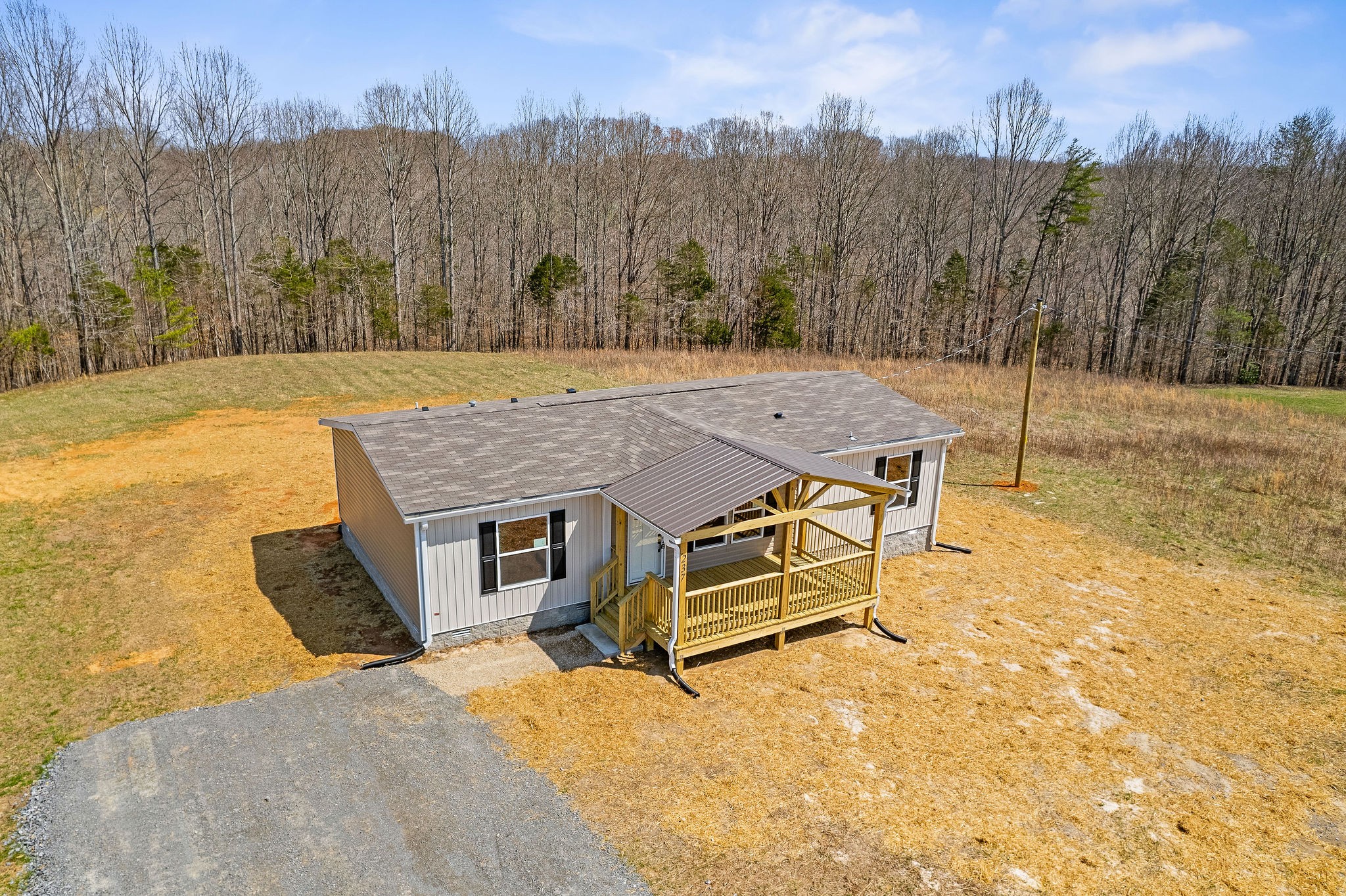 237 Ralph Spivey Lane Hilham, TN 38568 - Photo 29 of 40 Gallery Image 29