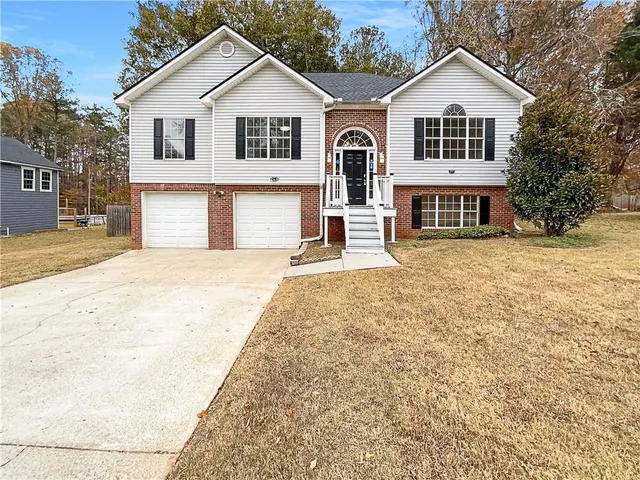 $365,000 | 3912 Garrett Springs Drive, Powder Springs, GA 30127