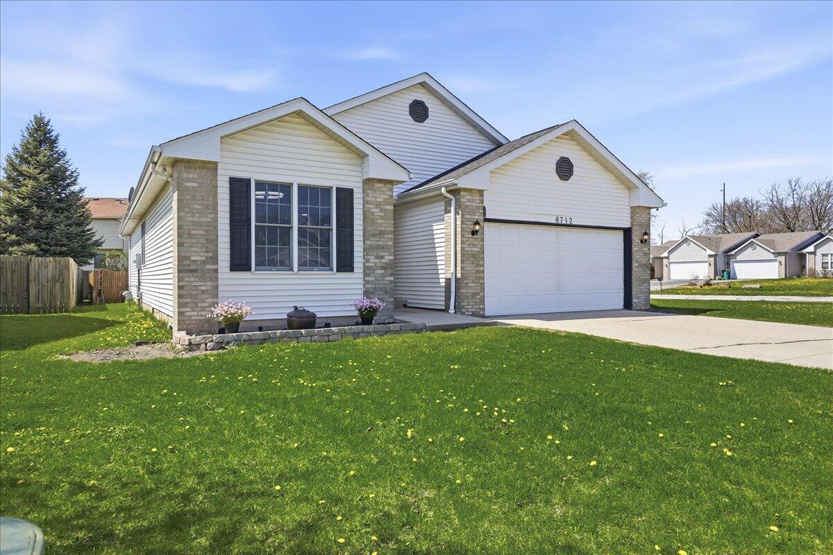 8712 Tyler Street Merrillville, IN 46410 - Photo 2 of 31 1200x800