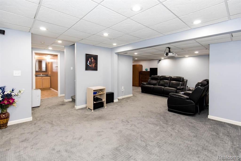 39860 Squire Road Novi, MI 48375 - Photo 43 of 64