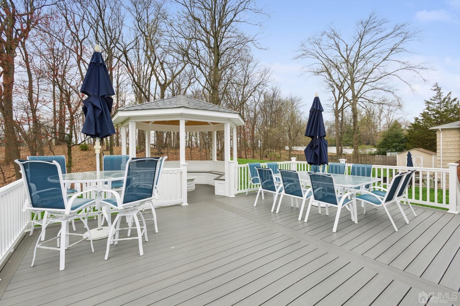 33 King Street Edison, NJ 08820 - Photo 16 of 44 a view of a house with table and chairs