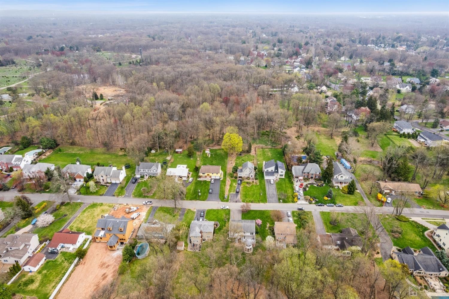 33 King Street Edison, NJ 08820 - Photo 36 of 44 a view of a city