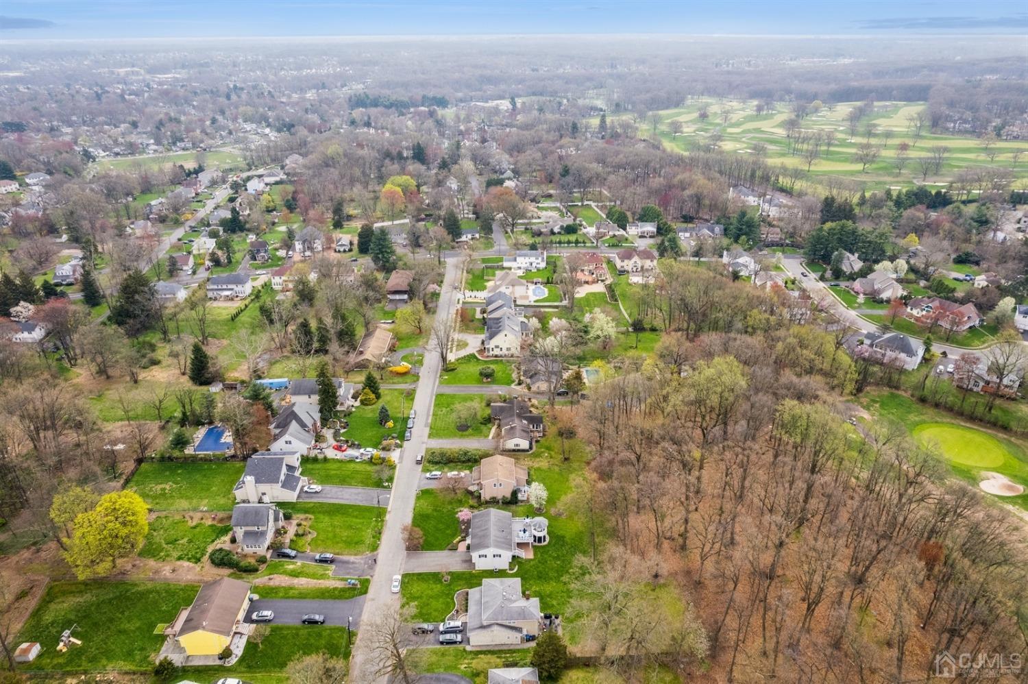 33 King Street Edison, NJ 08820 - Photo 37 of 44