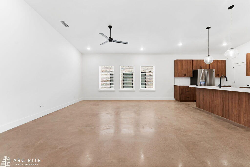 4529 22nd Place Lubbock, TX 79407 - Photo 4 of 27 4