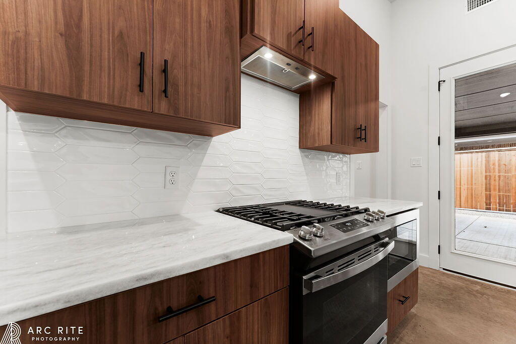 4529 22nd Place Lubbock, TX 79407 - Photo 9 of 27 9