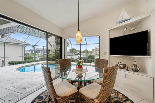 $799,999 | 100 Colony Point Drive, Punta Gorda, FL 33950