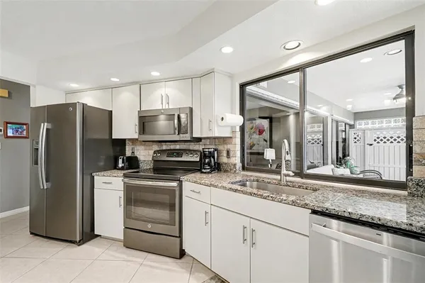 $799,999 | 100 Colony Point Drive, Punta Gorda, FL 33950