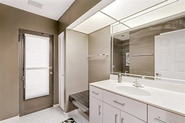 $799,999 | 100 Colony Point Drive, Punta Gorda, FL 33950