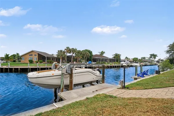 $799,999 | 100 Colony Point Drive, Punta Gorda, FL 33950