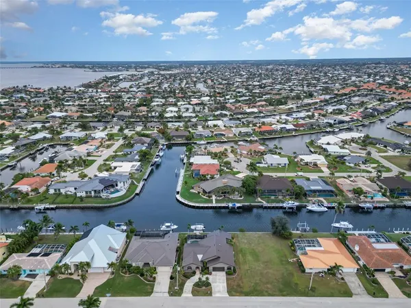$799,999 | 100 Colony Point Drive, Punta Gorda, FL 33950