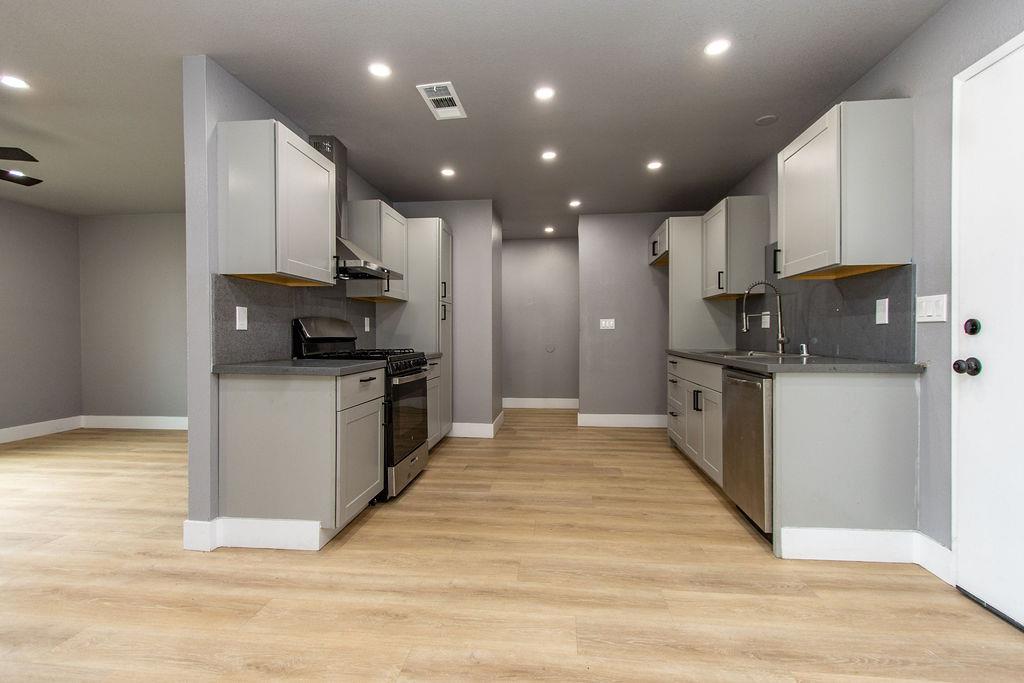 5112 Clark Street Keyes, CA 95328 - Photo 11 of 29