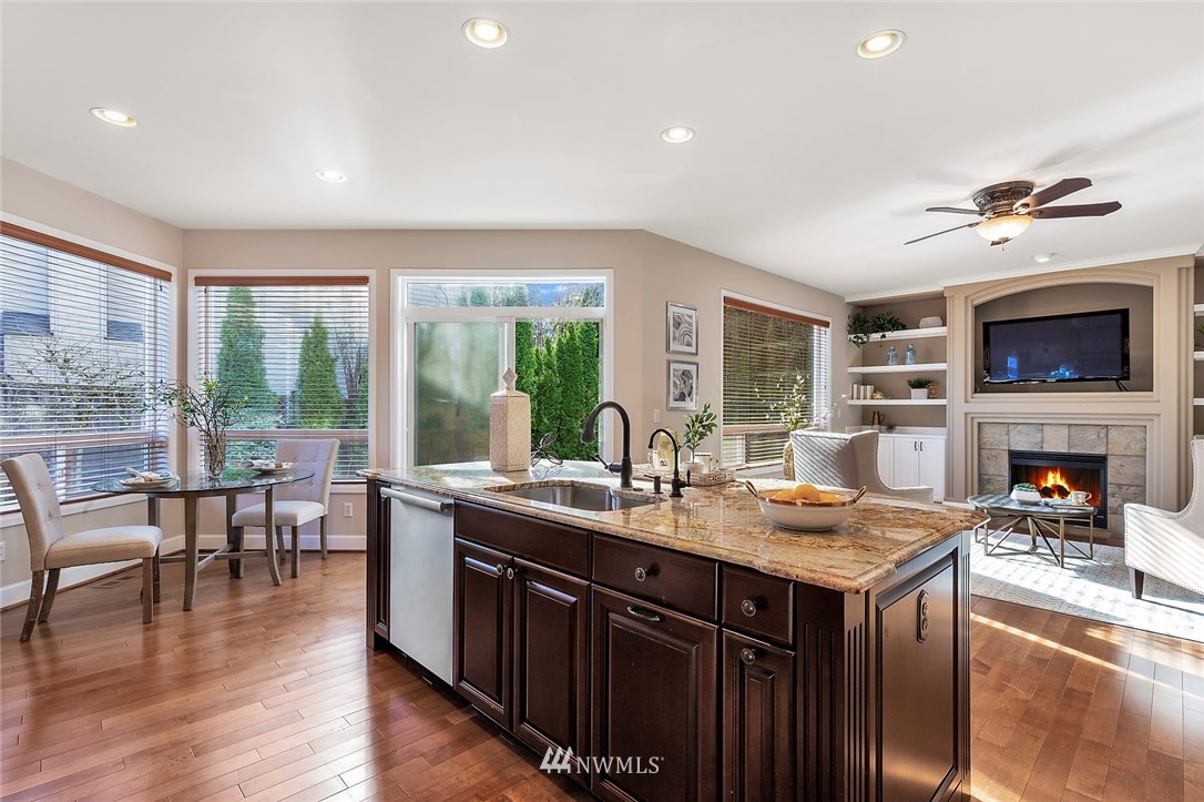 20925 37th Avenue Southeast Bothell, WA 98021 - Photo 5 of 21