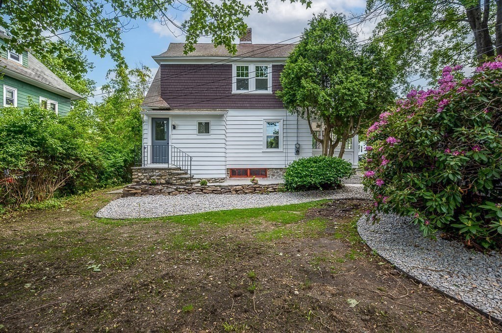 47 Brighton Road Worcester, MA 01606 - Photo 33 of 39 front view of a house with a yard
