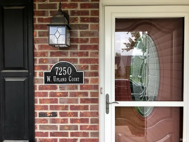 $384,900 | 7250 West Upland Court, Bloomington, IN 47404