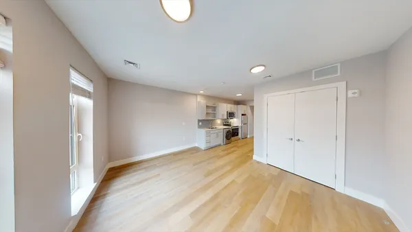 $2,650 | 250 Centre Street, Unit 617, Boston, MA 02119