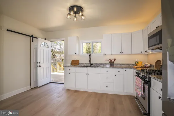 $327,000 | 404 North Marlyn Avenue, Essex, MD 21221