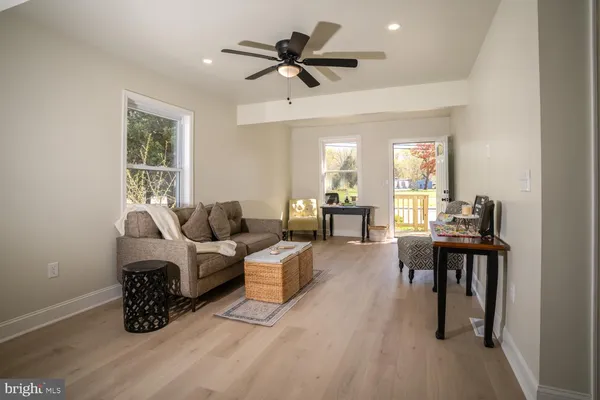 $327,000 | 404 North Marlyn Avenue, Essex, MD 21221