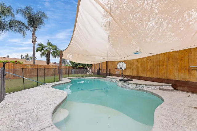 $570,000 | 3909 Sandpiper Court, Modesto, CA 95356