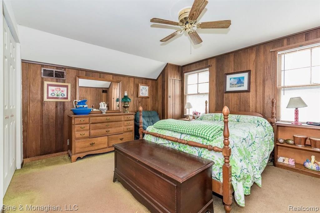 1432 Vernier Road Grosse Pointe Woods, MI 48236 - Photo 16 of 21