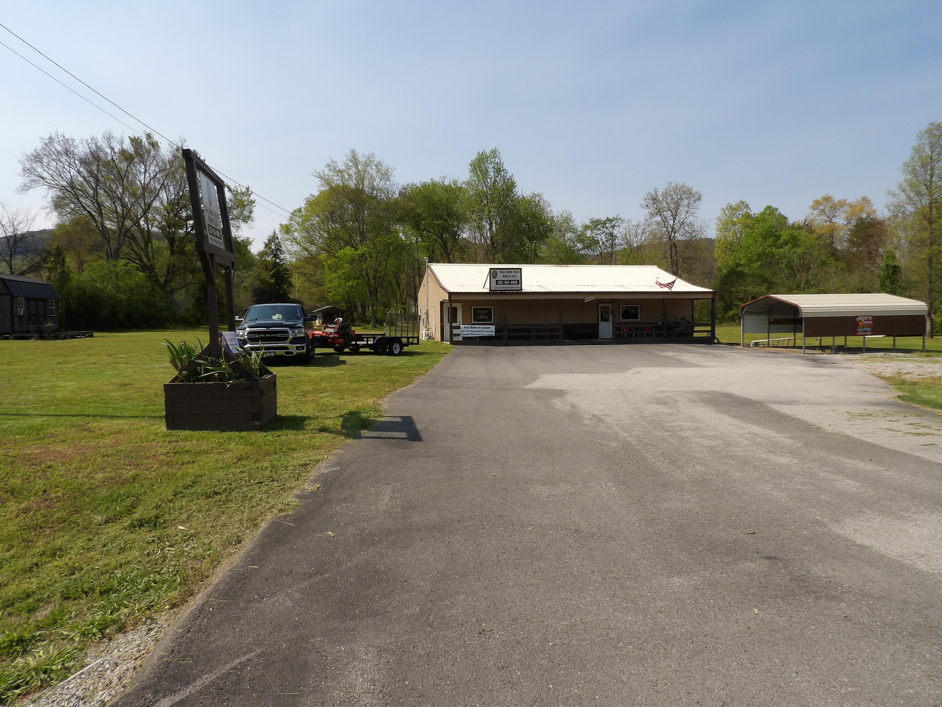 25263 Highway 127 Dunlap, TN 37327 - Photo 16 of 31 100_2393 - Copy