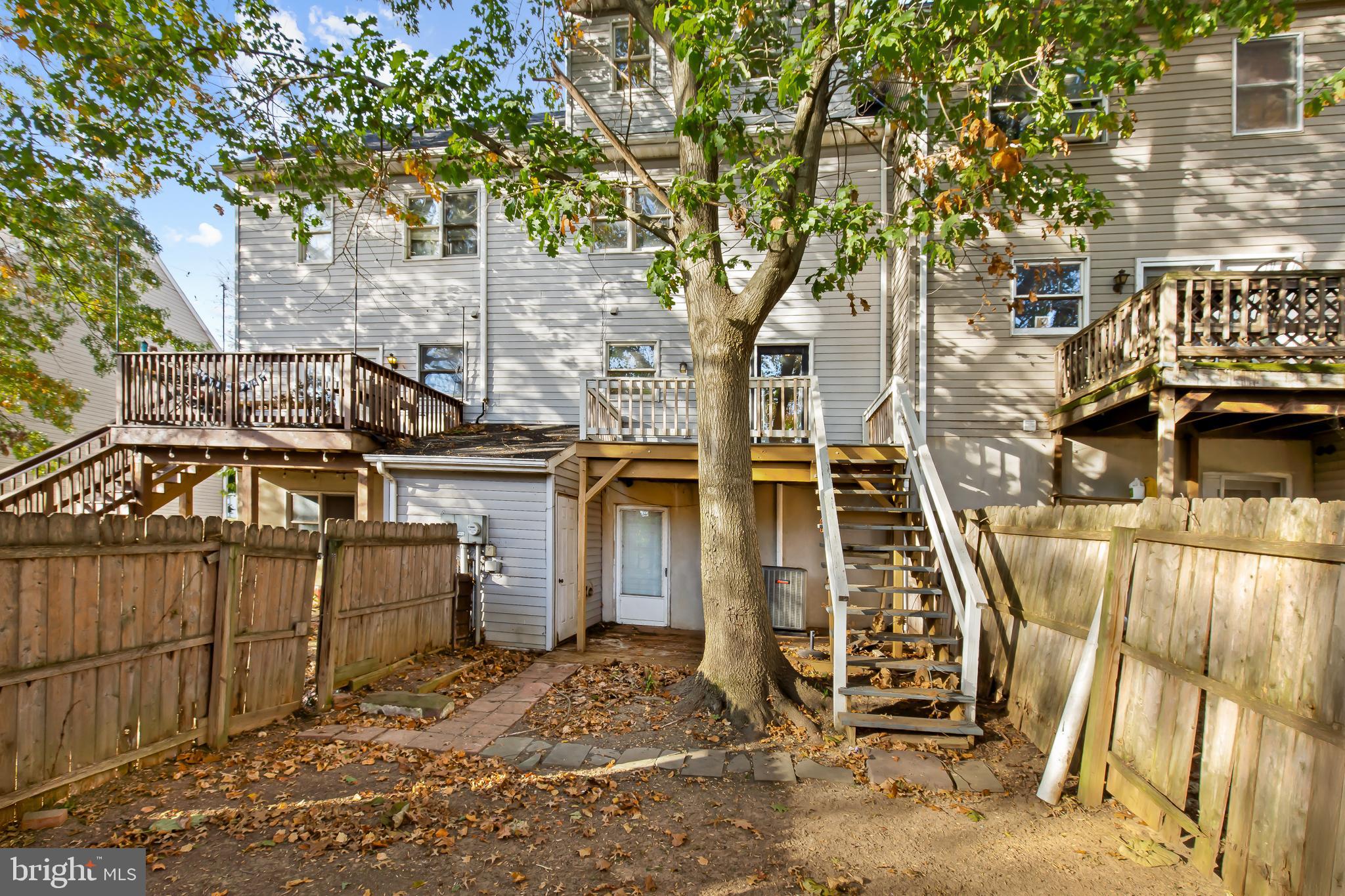 403 Cardinal Road Lititz, PA 17543 - Photo 29 of 29 a front view of a house with a tree