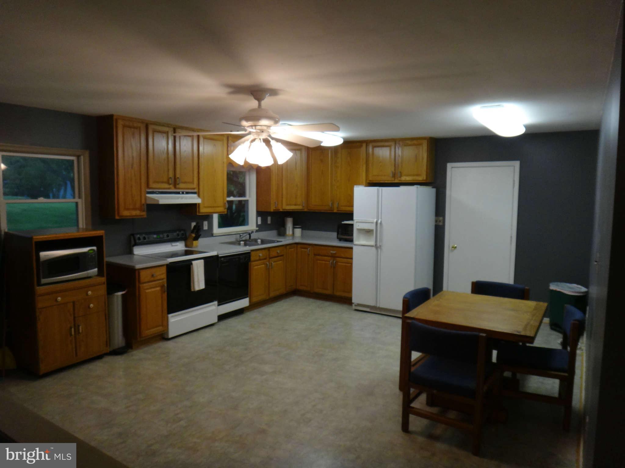 10489 Gorman Road Laurel, MD 20723 - Photo 7 of 20 Kitchen