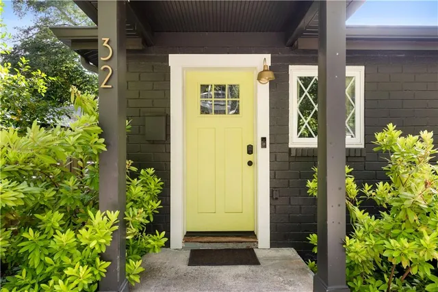 $4,200 | 32 Esten Street Southeast, Atlanta, GA 30316