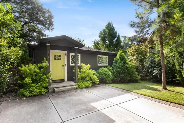 $4,200 | 32 Esten Street Southeast, Atlanta, GA 30316