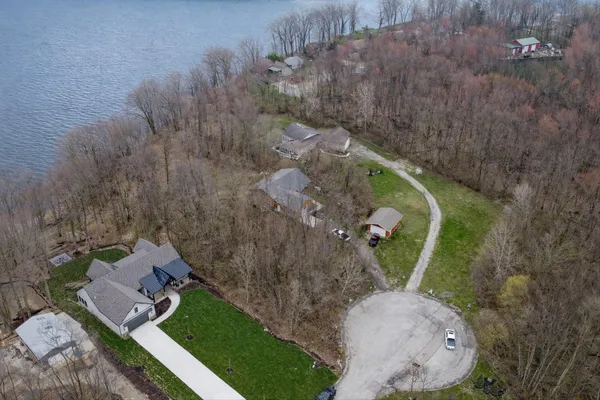 $200,000 | 14 Forest Shores Drive, Cassopolis, MI 49031