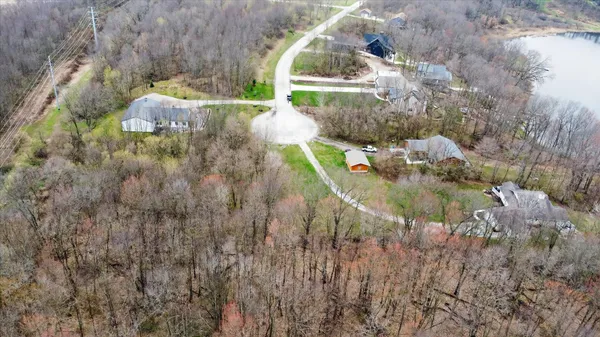 $200,000 | 14 Forest Shores Drive, Cassopolis, MI 49031