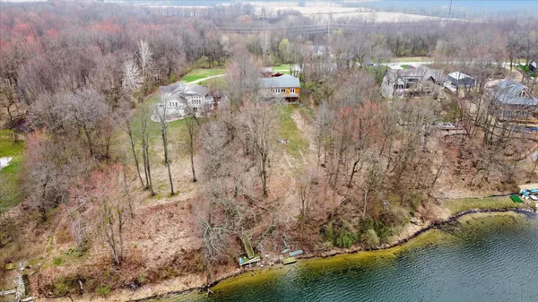 $200,000 | 14 Forest Shores Drive, Cassopolis, MI 49031