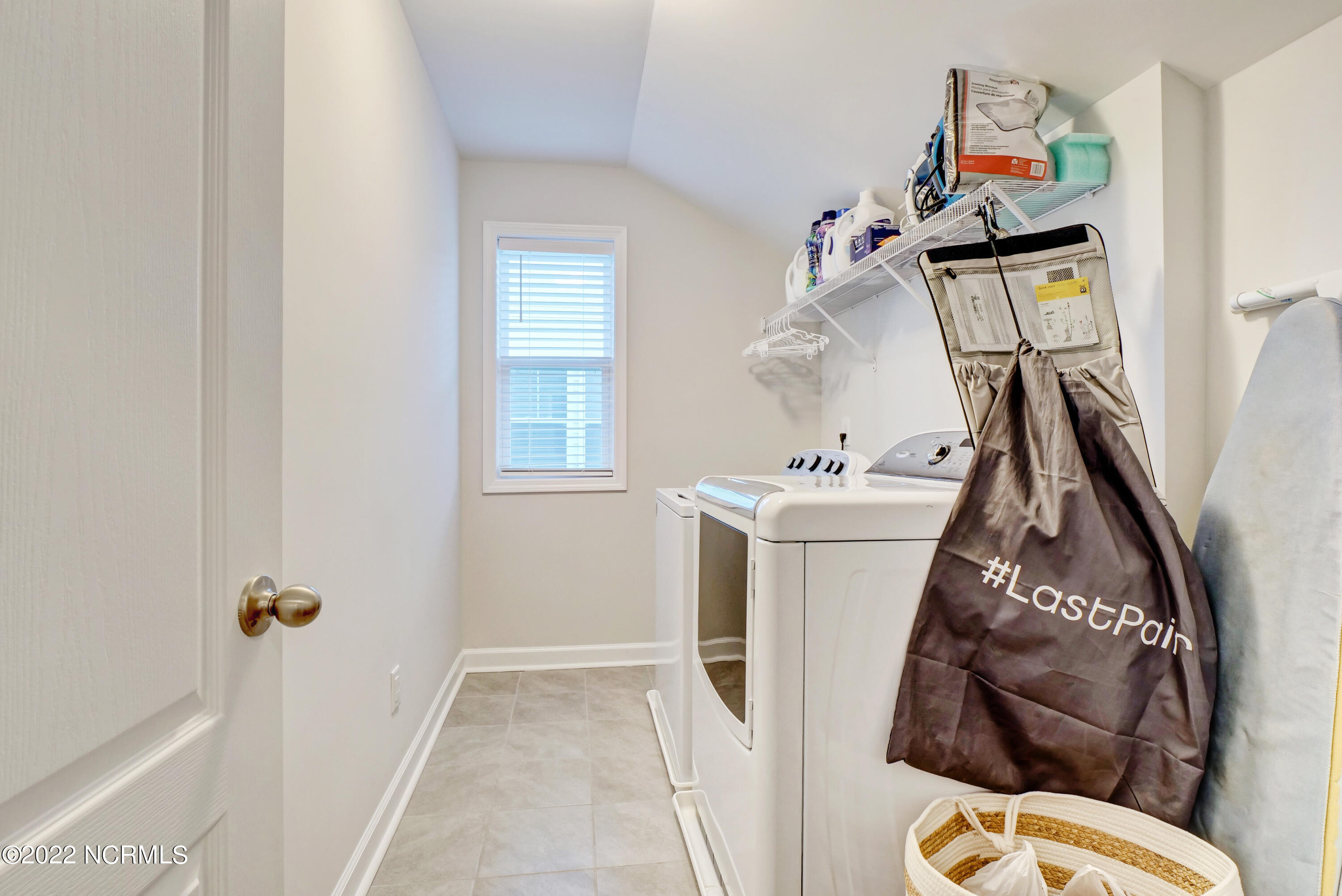 112 Violetear Ridge Hampstead, NC 28443 - Photo 30 of 34 P9211569_70_71_72_73_74_75