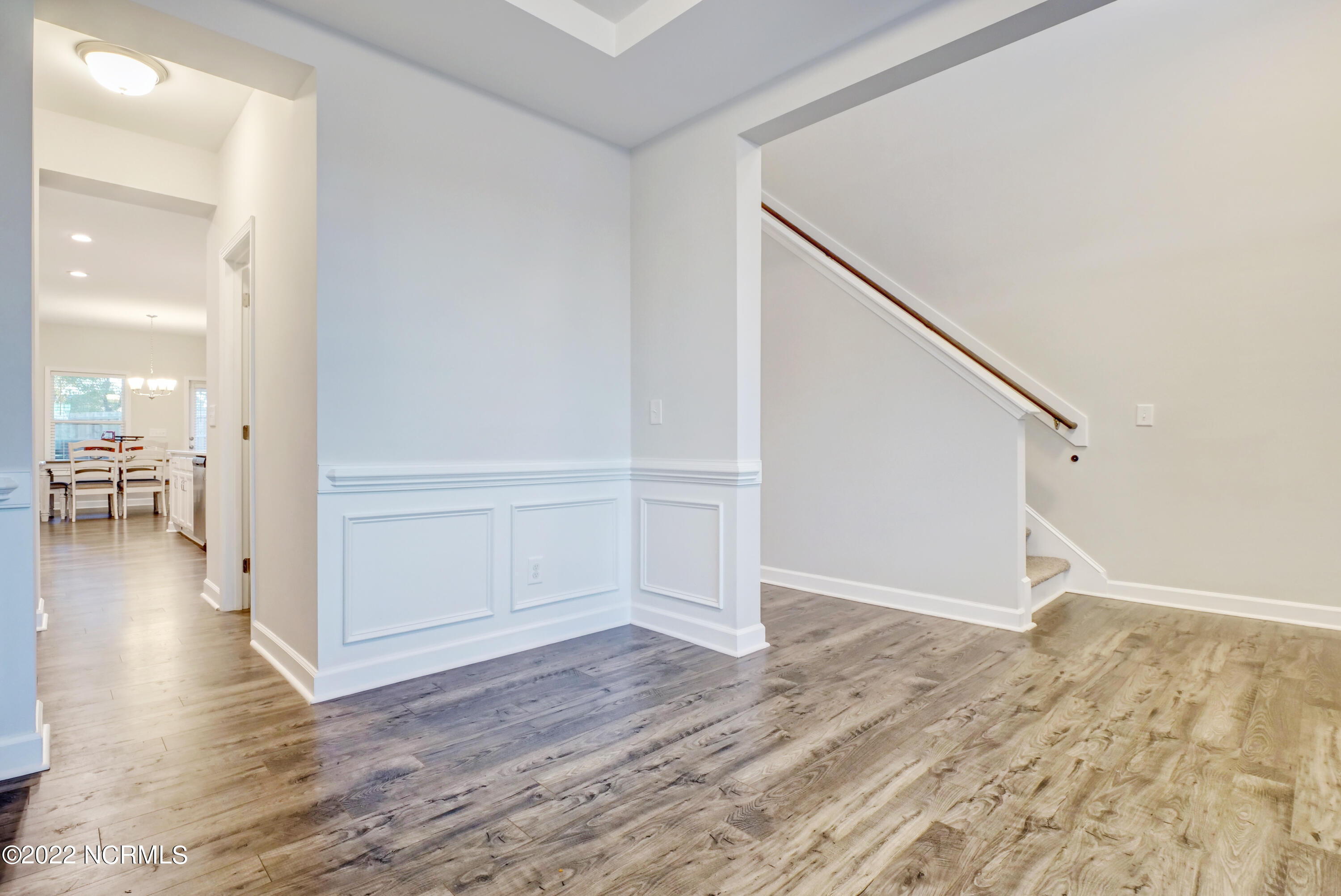 112 Violetear Ridge Hampstead, NC 28443 - Photo 5 of 34 P9211744_45_46_47_48_49_50