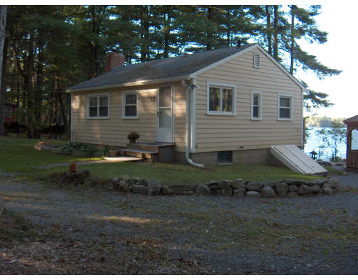 37 Ruth Street Lunenburg, MA 01462 - Photo 1 of 3 a front view of a house with a yard
