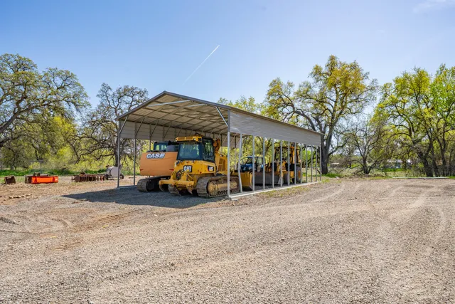 a view of yard with swimming pool
