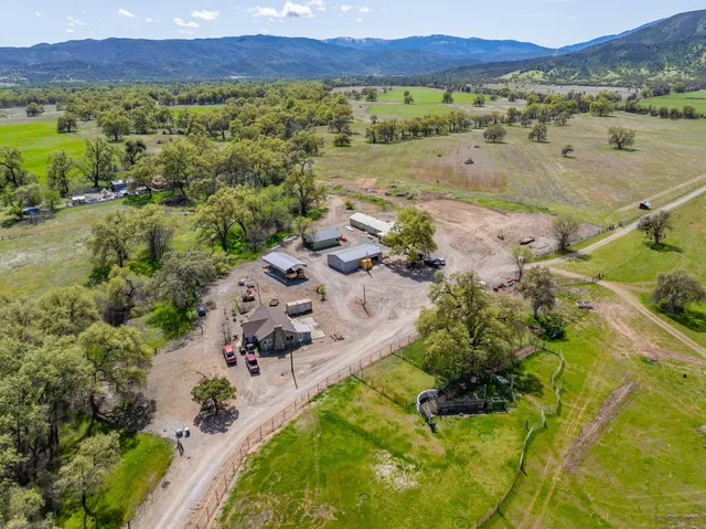 $2,950,000 | 359 County Road 306, Elk Creek, CA 95939