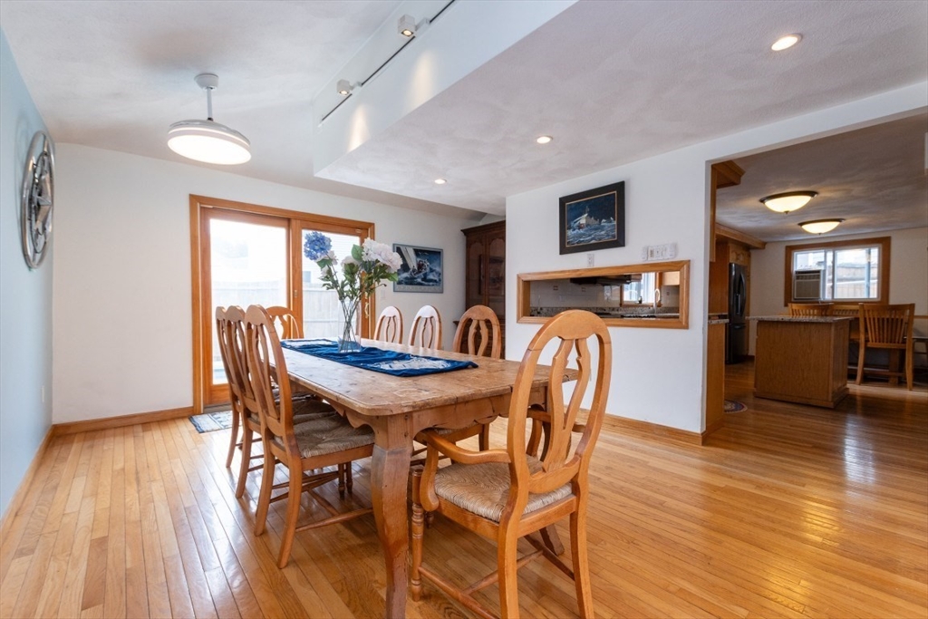 25 Charles Street Winthrop, MA 02152 - Photo 15 of 41