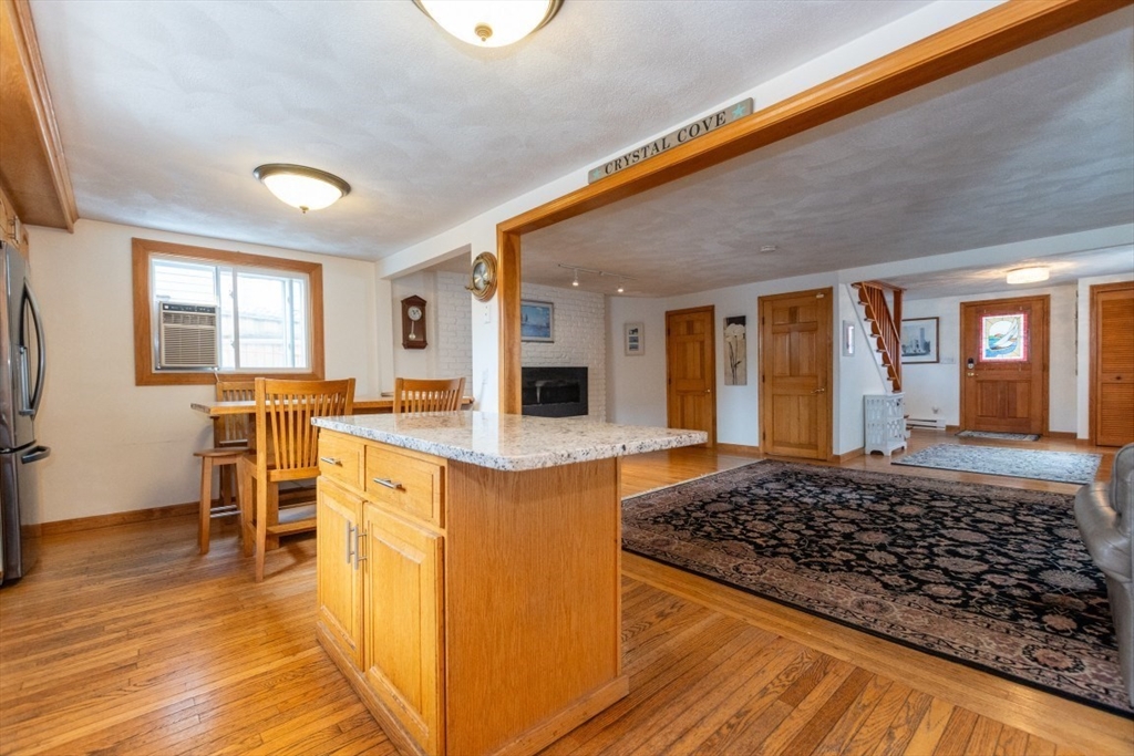 25 Charles Street Winthrop, MA 02152 - Photo 19 of 41