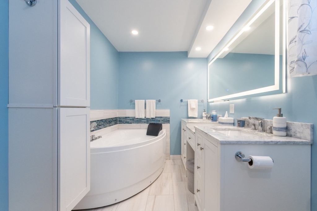 25 Charles Street Winthrop, MA 02152 - Photo 22 of 41