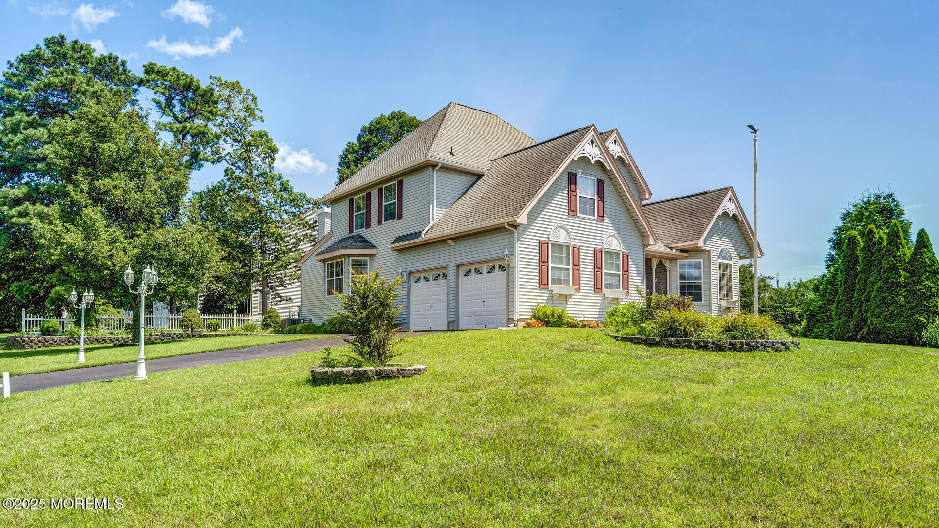 104 Compass Road Manahawkin, NJ 08050 - Photo 2 of 46 104 Compass Manahawkin NJ 08050 USA-003-