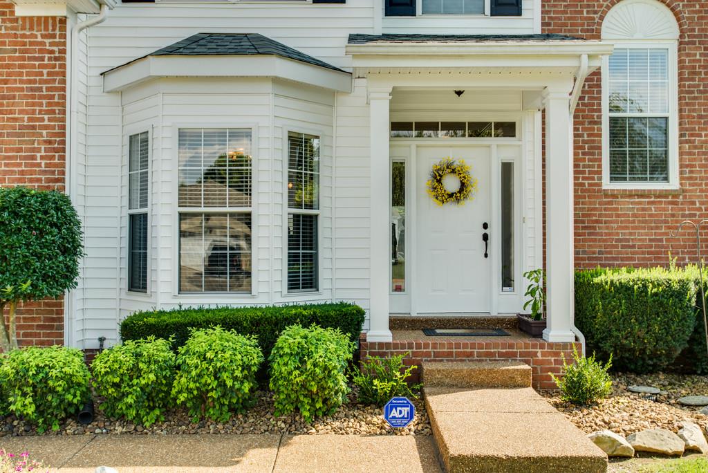 1811 O'Reilly Circle Spring Hill, TN 37174 - Photo 3 of 30 Gallery Image 3